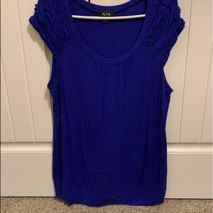 women’s dress top